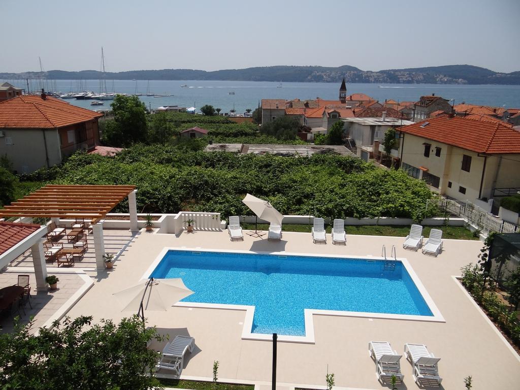 Apartments Zulim Τρογκίρ Εξωτερικό φωτογραφία