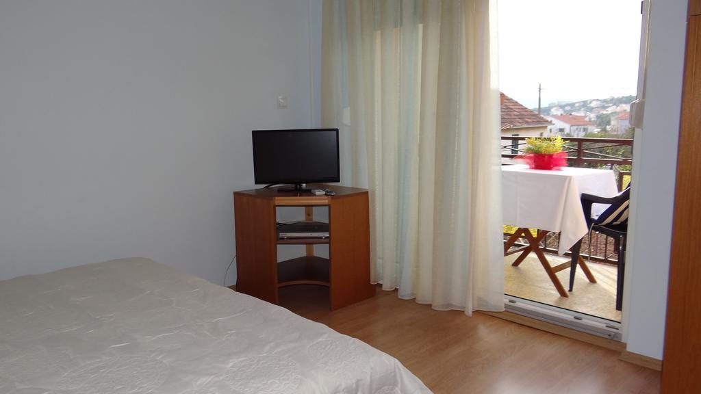 Apartments Zulim Τρογκίρ Δωμάτιο φωτογραφία