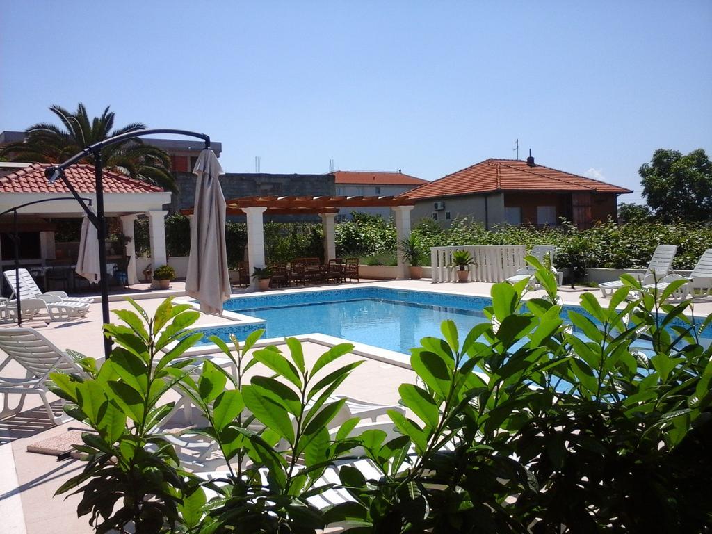 Apartments Zulim Τρογκίρ Εξωτερικό φωτογραφία